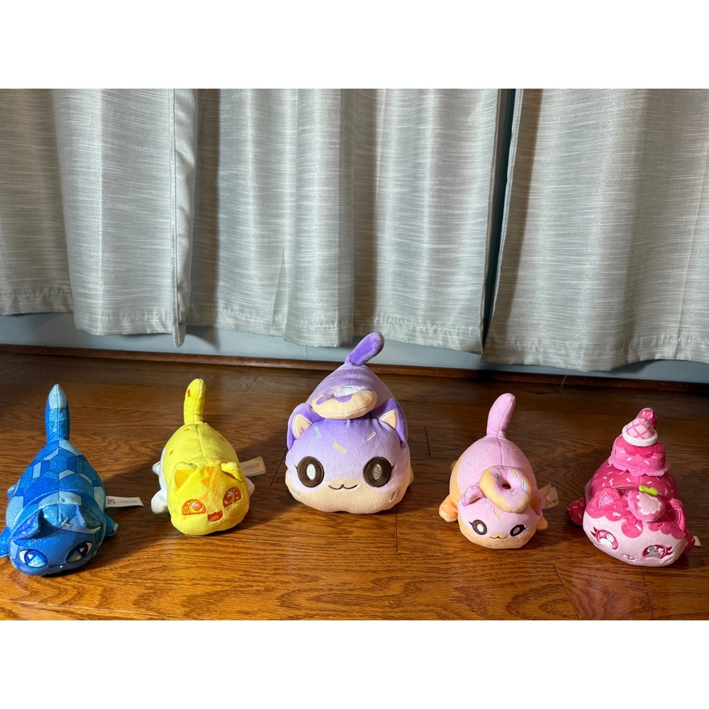 Aphmau Meemeows Lot of 5 Plush - Sunshine, Saphire, Donut Cat, Ice Cream Cat EUC